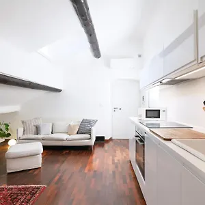 https://primopiano-pistrucci.it-lombardy.com